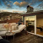 Penthouse Apartment In The Heart Of Bergen With Beautiful Private Rooftop