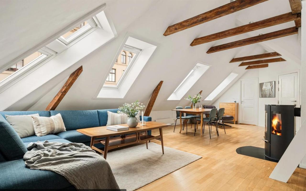 Penthouse In The Heart Of With Beautiful Private Rooftop Appartement *